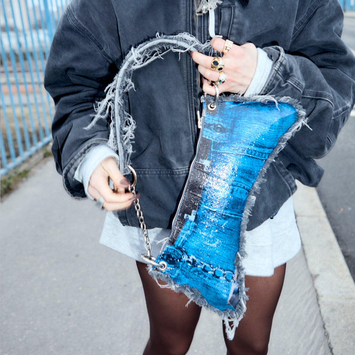 Le SSD shoulder bag - The Forumist