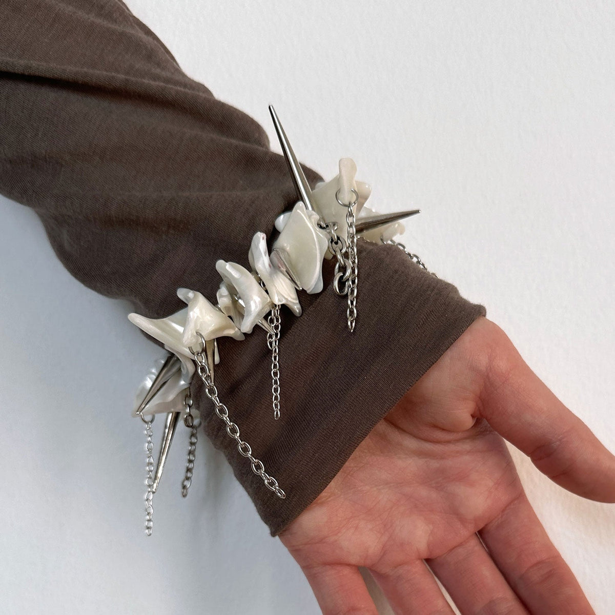 Fang bracelet - The Forumist