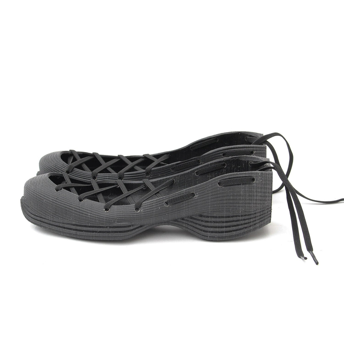 Laced Rubber Runners - The Forumist
