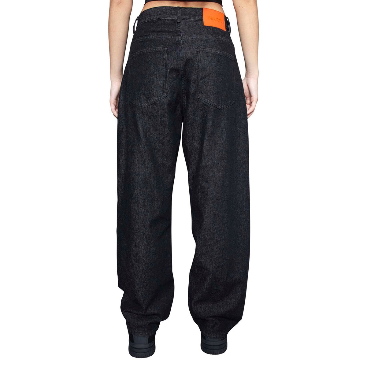 Super loose, Washed black - The Forumist