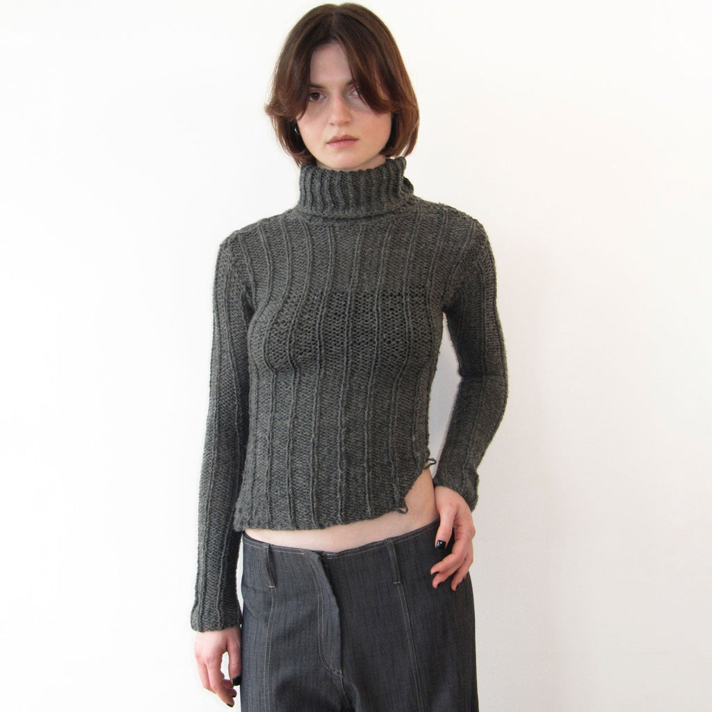 Turtleneck Sweater “Snowfall” - The Forumist